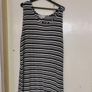 Black and white maxi dress